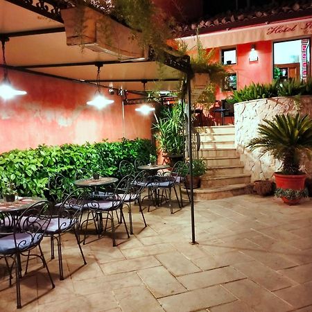 Hotel Il Barocco Ragusa Luaran gambar